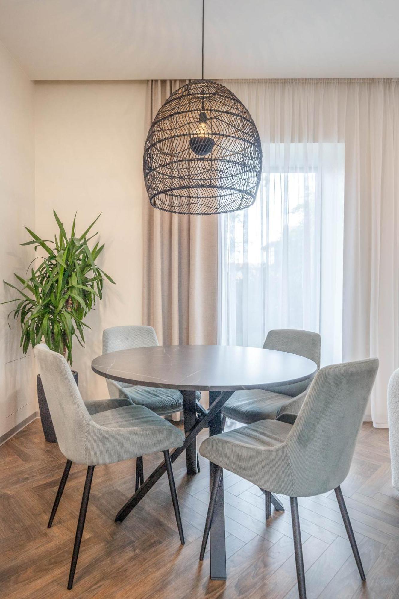 Green House Downtown Apartments With Private Free Parking And Bike Storage Klaipėda Esterno foto